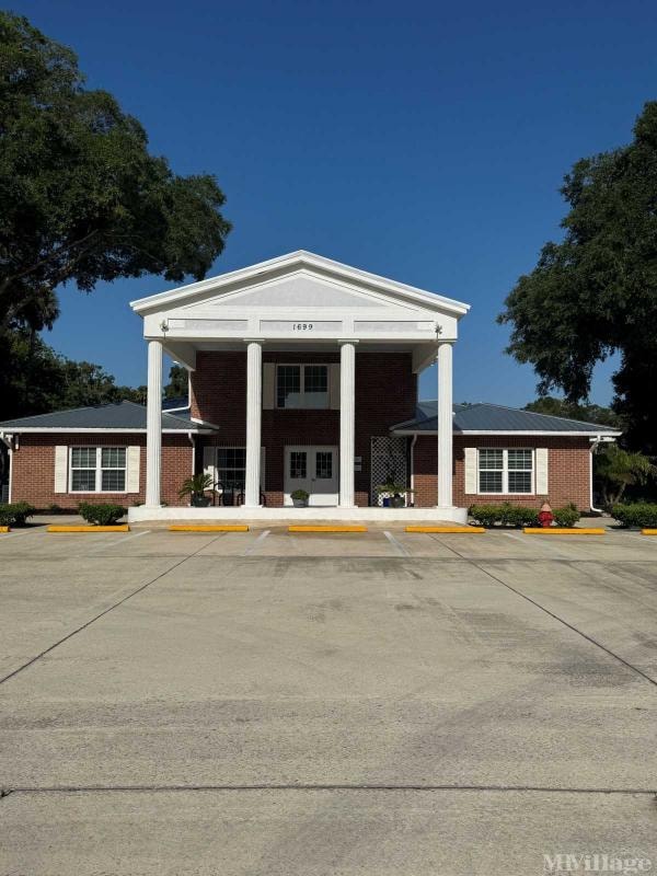 Magnolia Village clubhouse